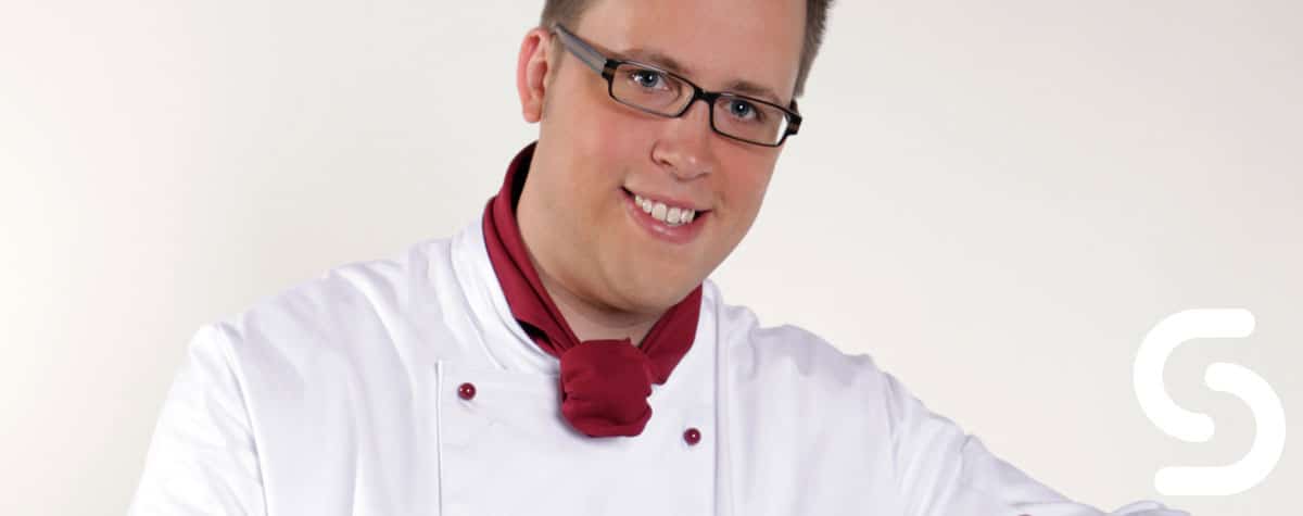 The Role of Chef Neckerchiefs in Different Food Cultures - Smart Hospitality Supplies